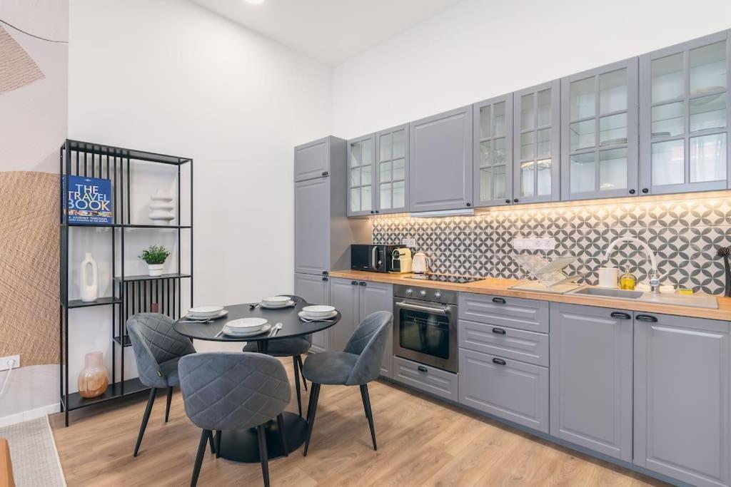 Budapest Design Condo By Nw Dış mekan fotoğraf